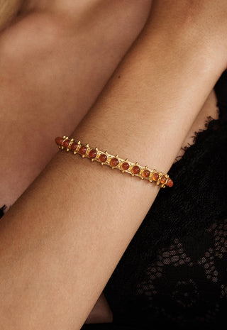 stone-cuff